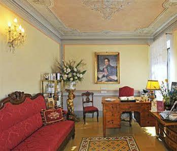 كامايوري Villa Lombardi المظهر الخارجي الصورة